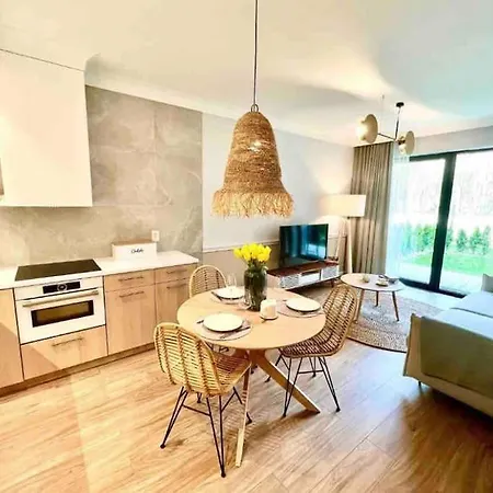 Luksusowy 122 * 니에초르체